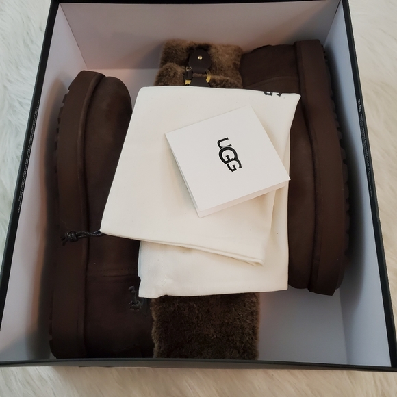 UGG Sz 7 Mini Berge Suede Shearling Cuff Boots - Picture 14 of 15